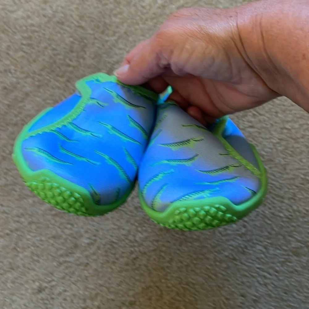 Lily & Dan Alligator Water Shoes - Toddler Size 9/10